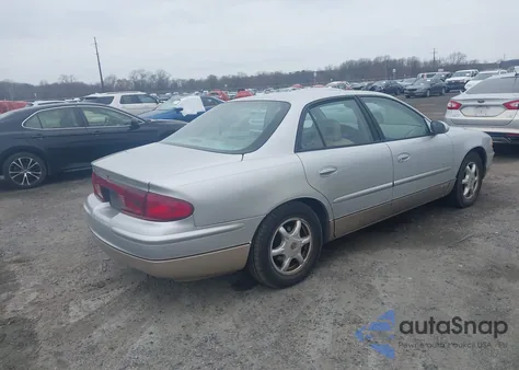 2001 Buick Regal Gs z USA, uszkodzony, nr VIN 2G4WF551311121257